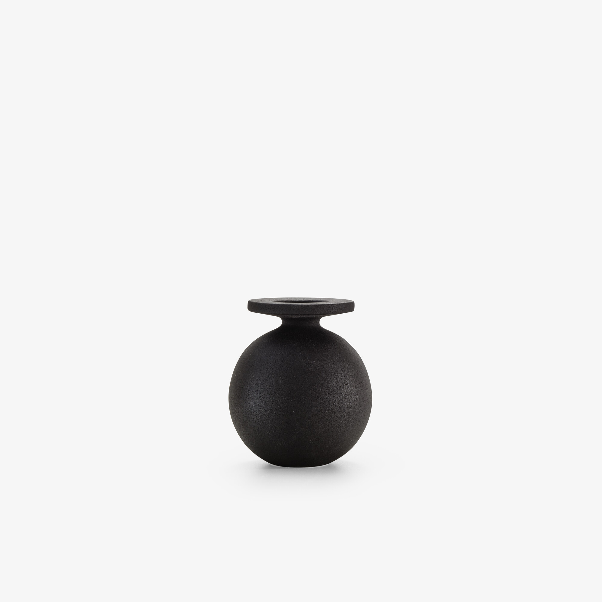 Image VASE PETIT MODÈLE NOIR