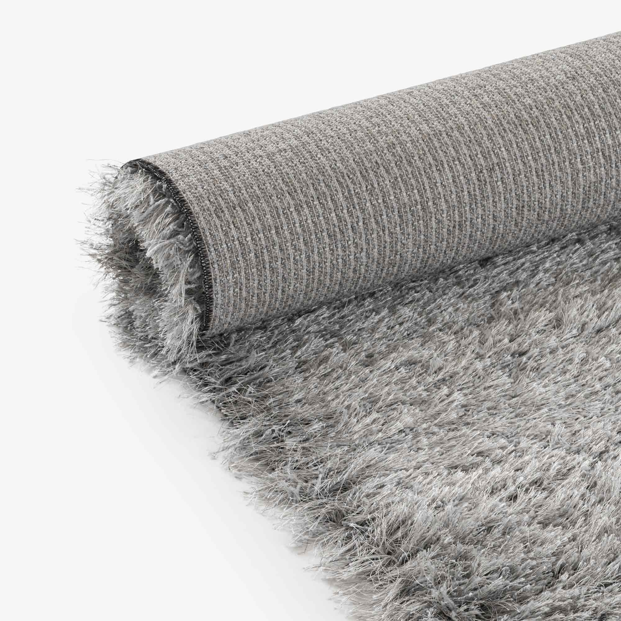 Image Rug silver from stock 2