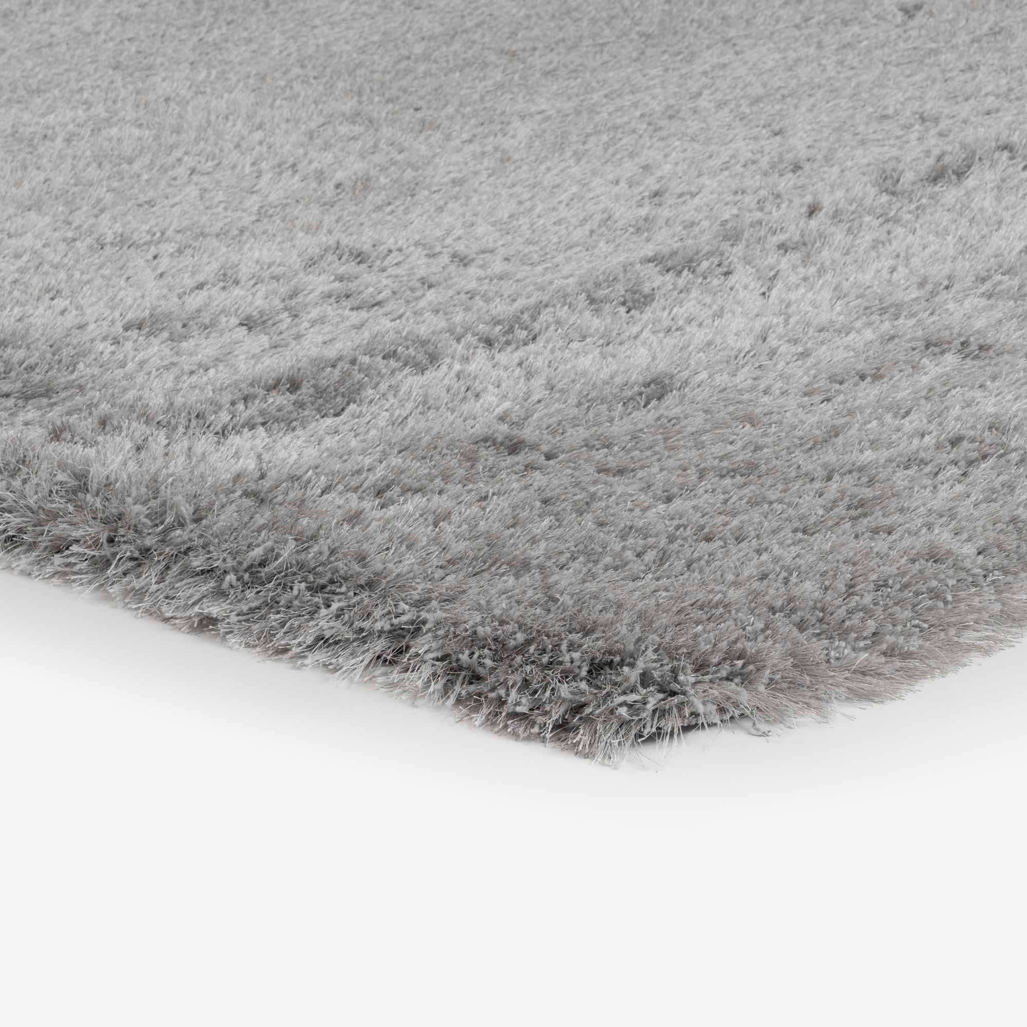 Image Rug silver from stock 3