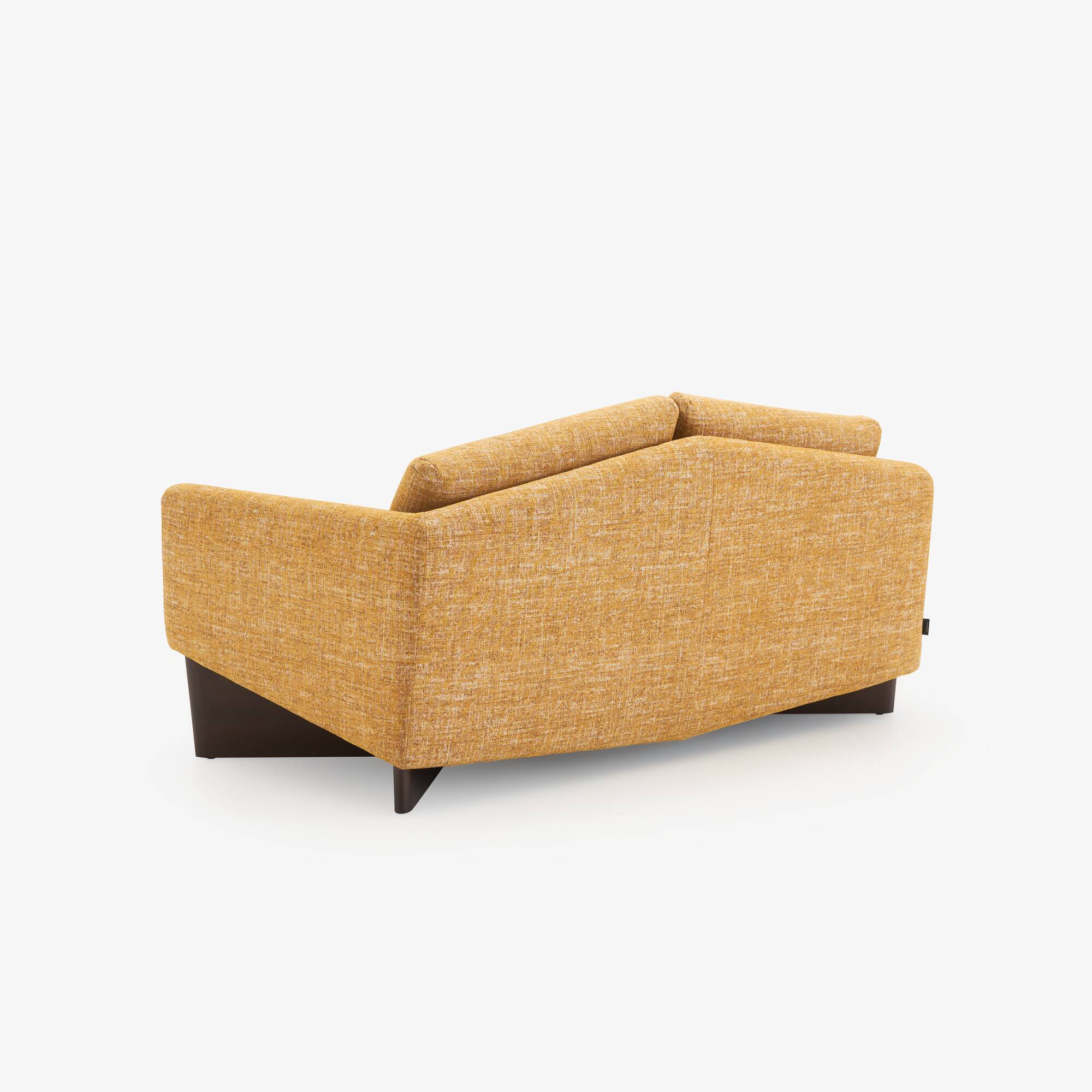 Image Medium settee   3